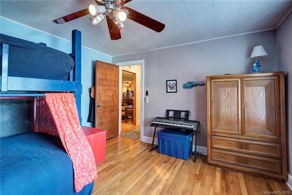 55 Lindsey Road Candler, NC 28715 - Photo 12 of 24 Gallery Image 12