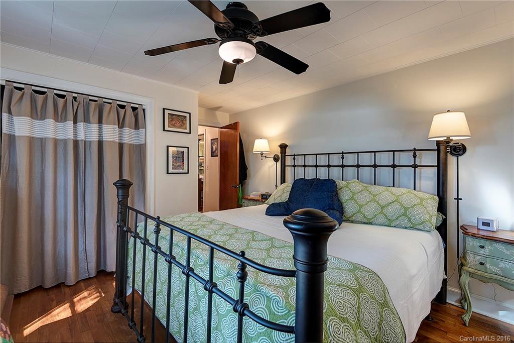 55 Lindsey Road Candler, NC 28715 - Photo 14 of 24 Gallery Image 14