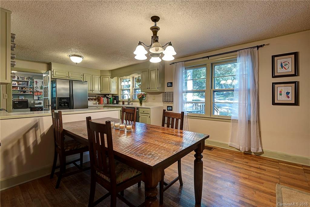 55 Lindsey Road Candler, NC 28715 - Photo 7 of 24 Gallery Image 7