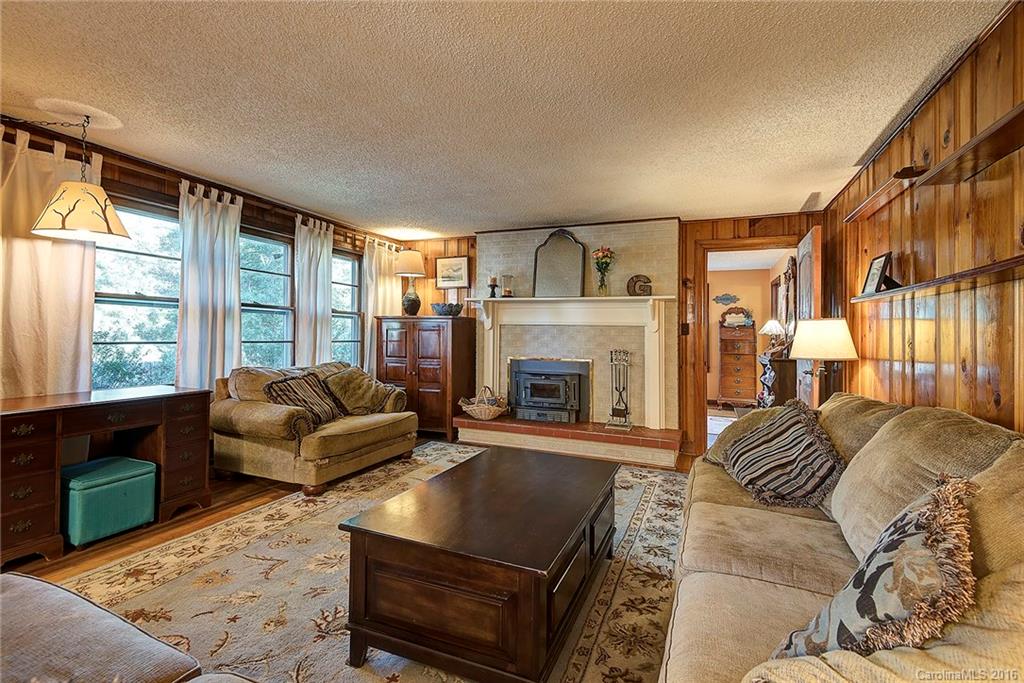55 Lindsey Road Candler, NC 28715 - Photo 10 of 24 Gallery Image 10