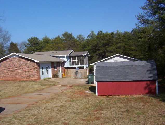 1102 Latimer Road Anderson, SC 29625 - Photo 24 of 25 Gallery Image 24