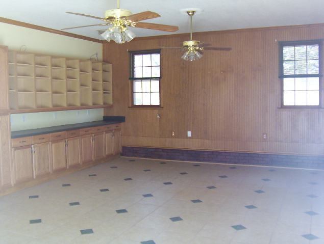 1102 Latimer Road Anderson, SC 29625 - Photo 3 of 25 Gallery Image 3