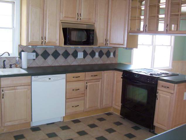 1102 Latimer Road Anderson, SC 29625 - Photo 5 of 25 Gallery Image 5