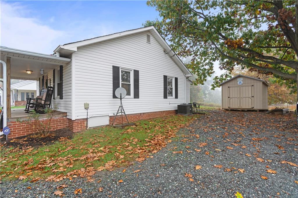 5355 Pine Hall Road Walnut Cove, NC 27052 - Photo 10 of 12 Gallery Image 10