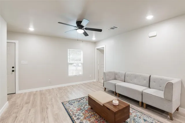 $235,900 | 3110 Utah Avenue, Dallas, TX 75216