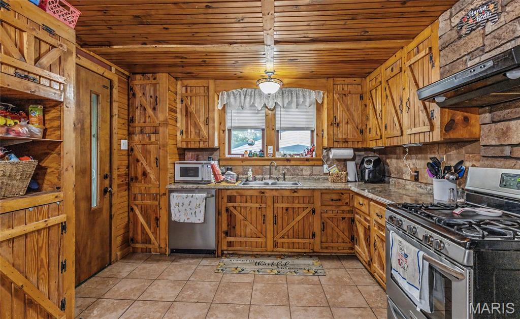 488 Becker Road Steelville, MO 65565 - Photo 11 of 40 Gallery Image 11