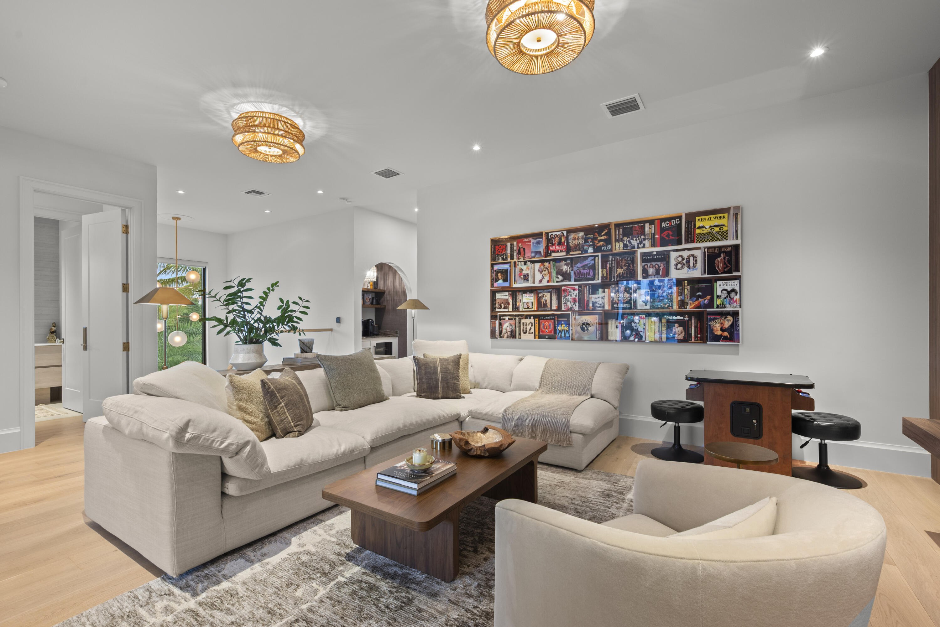 401 Northeast 2nd Street Boca Raton, FL 33432 - Photo 58 of 95 DSC_4567