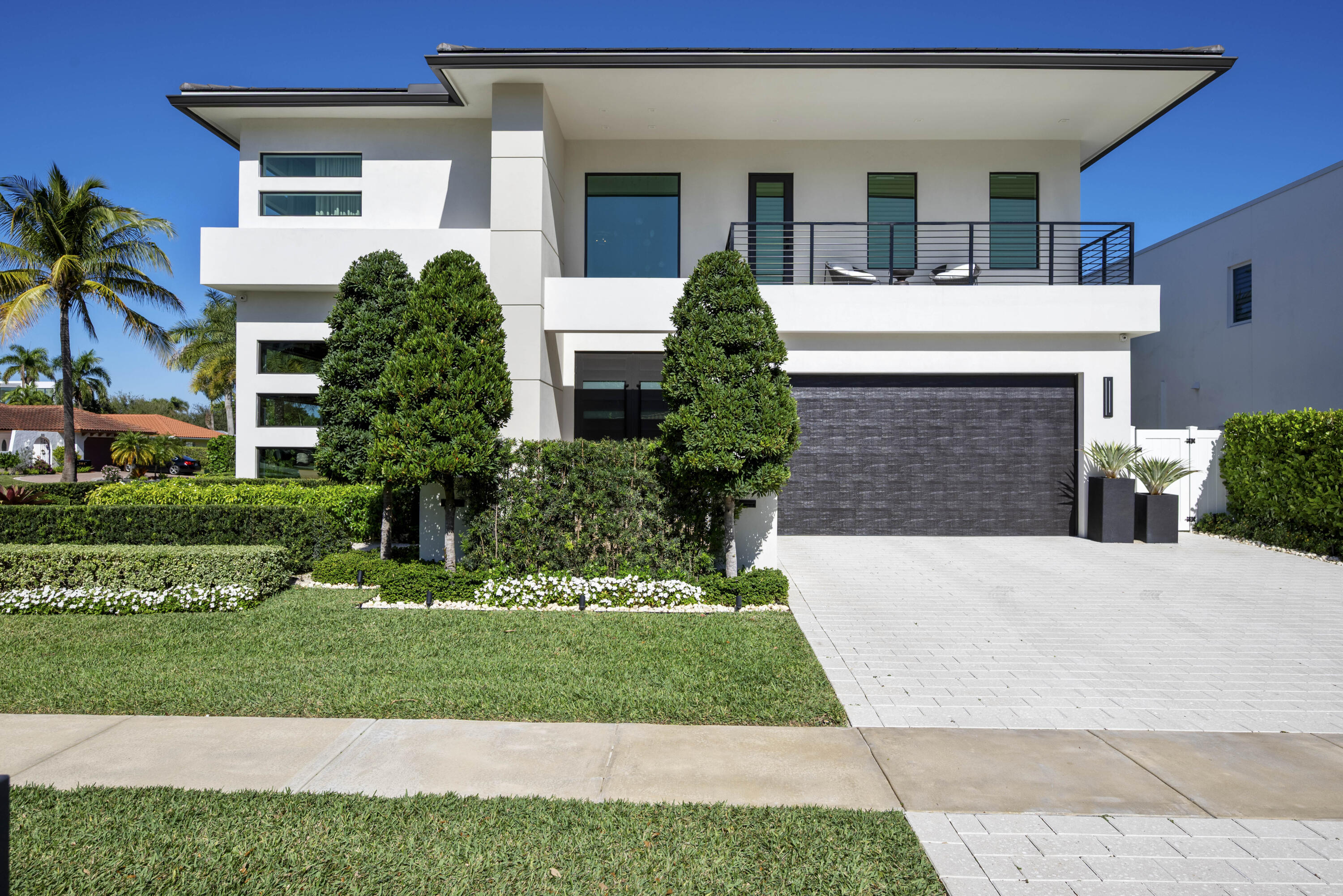 401 Northeast 2nd Street Boca Raton, FL 33432 - Photo 9 of 95 DSC_4792