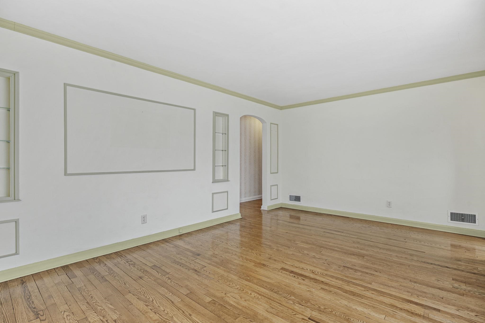4902 Rothman Place Monona, WI 53716 - Photo 5 of 57
