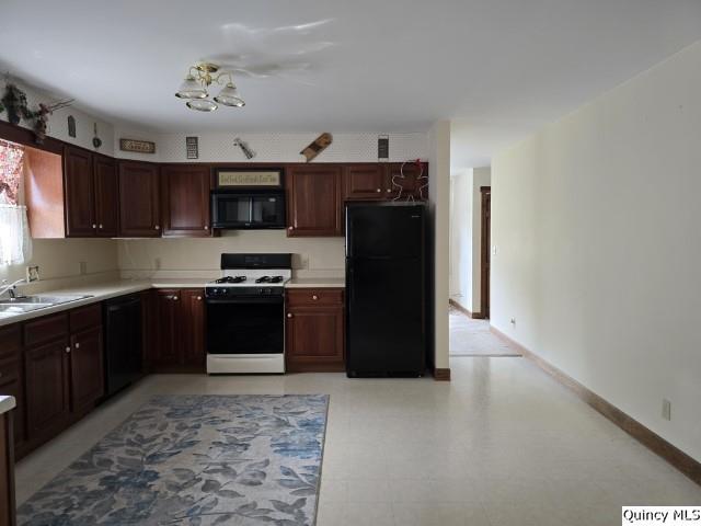 722 Wabash Avenue Carthage, IL 62321 - Photo 13 of 36