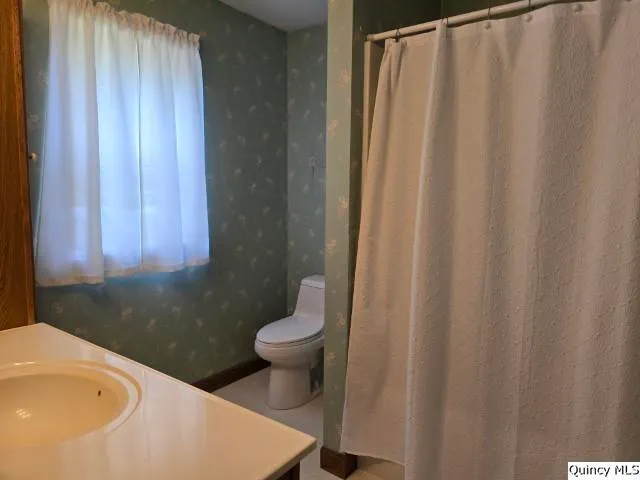 $145,000 | 722 Wabash Avenue, Carthage, IL 62321