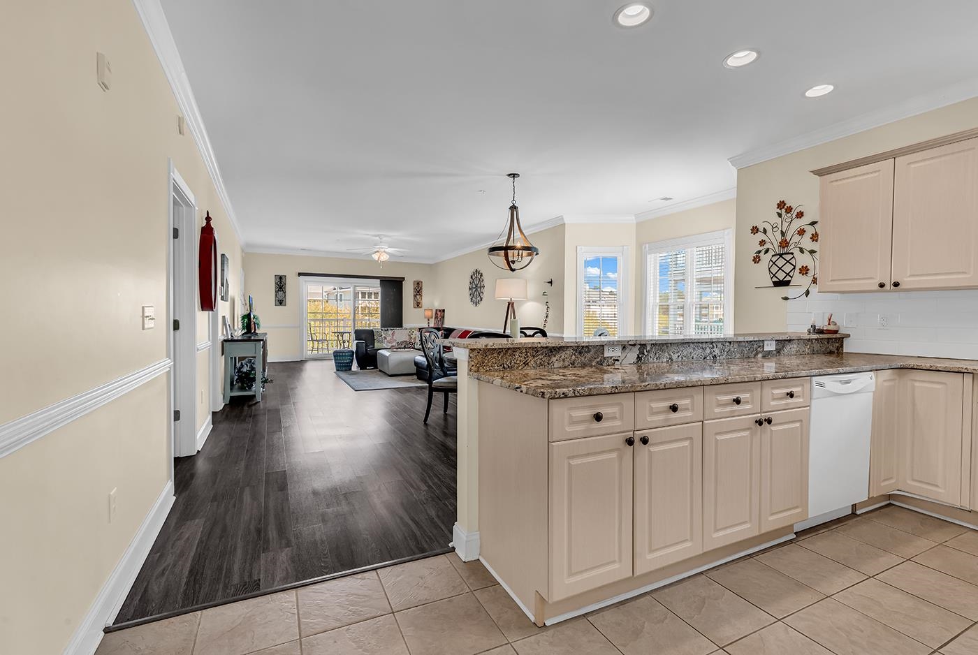 4879 Luster Leaf Circle, Unit 305 Myrtle Beach, SC 29577 - Photo 2 of 46