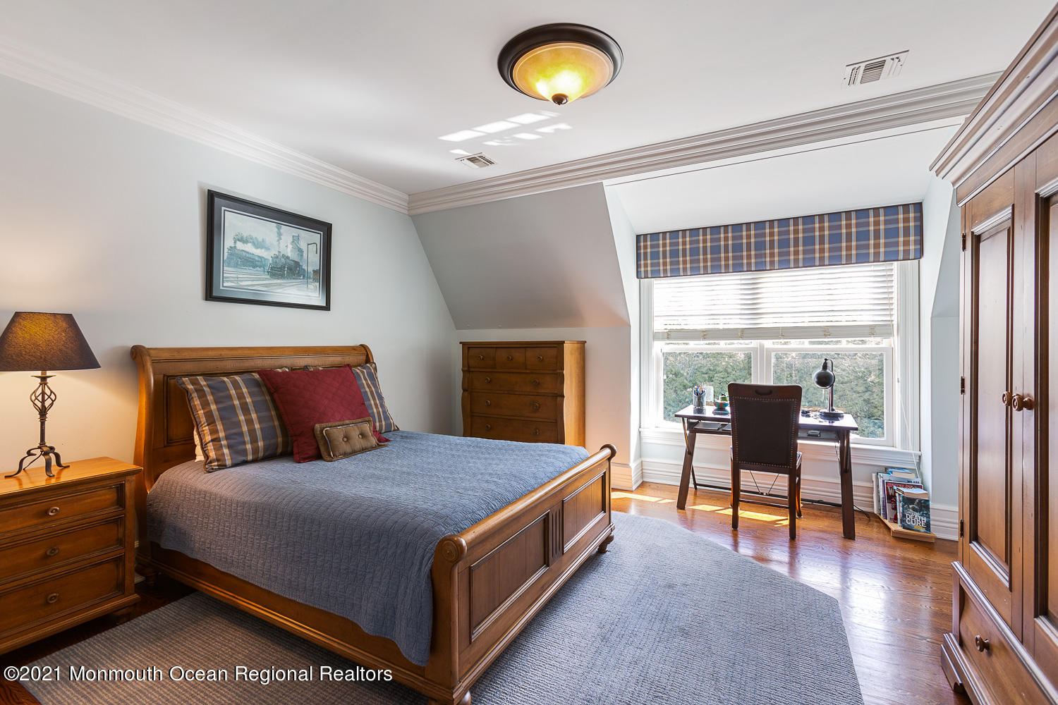 2 Harbor Drive Rumson, NJ 07760 - Photo 25 of 50 a bedroom with a bed and a table