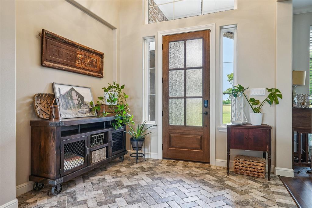 10400 Freeman Road Sanger, TX 76266 - Photo 4 of 40