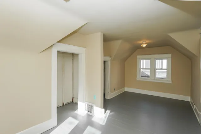 $240,000 | 624 2nd Avenue South, South St. Paul, MN 55075