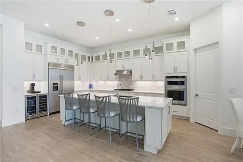 $1,250,000 | 1821 Verada Court, Naples, FL 34120