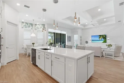 $1,250,000 | 1821 Verada Court, Naples, FL 34120