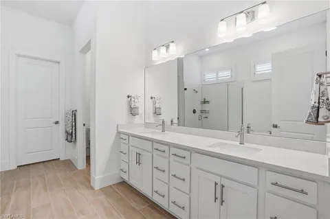 $1,250,000 | 1821 Verada Court, Naples, FL 34120