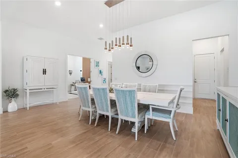 $1,250,000 | 1821 Verada Court, Naples, FL 34120