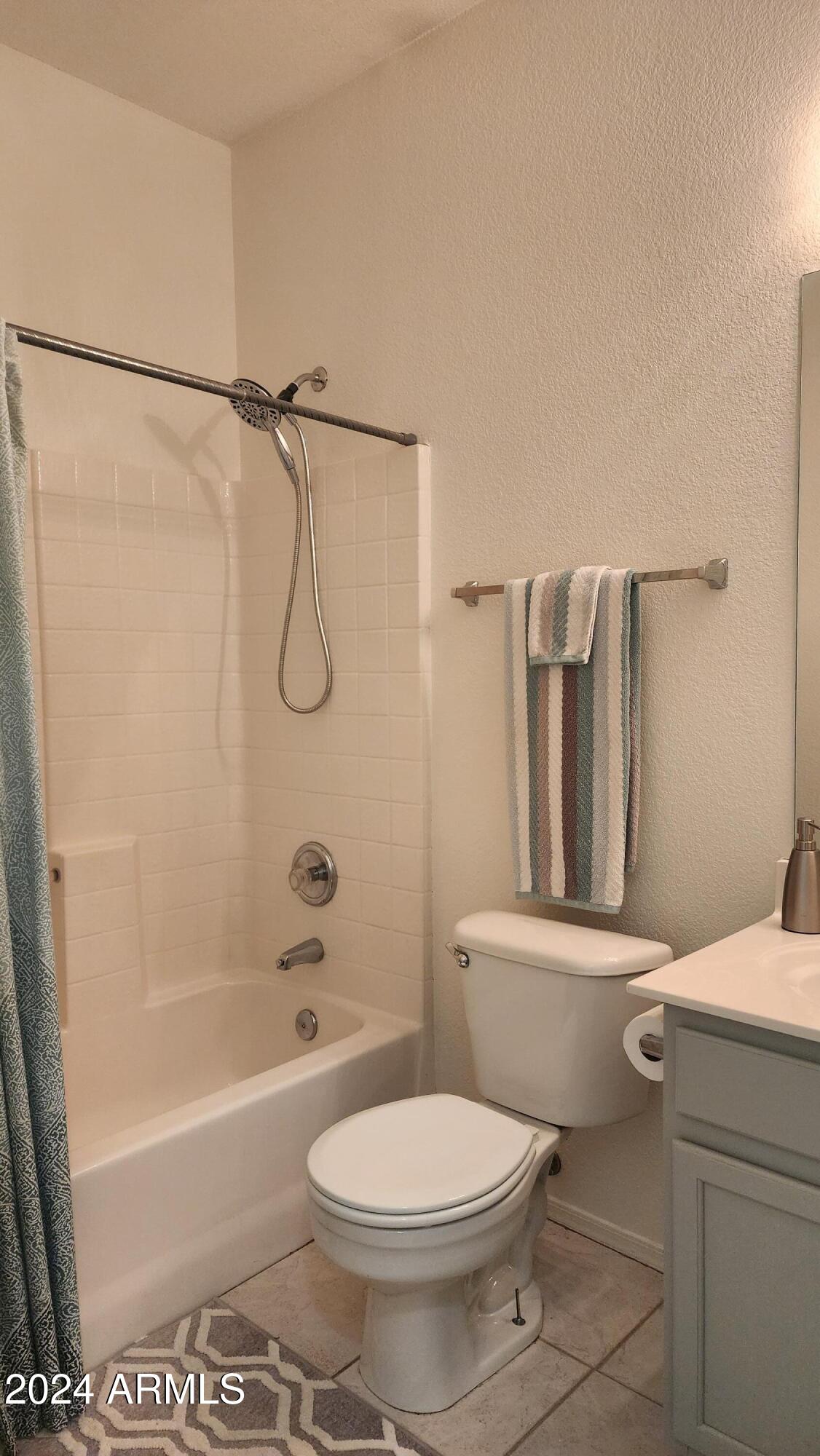 631 West Colt Road Chandler, AZ 85225 - Photo 32 of 56 Hall Bath