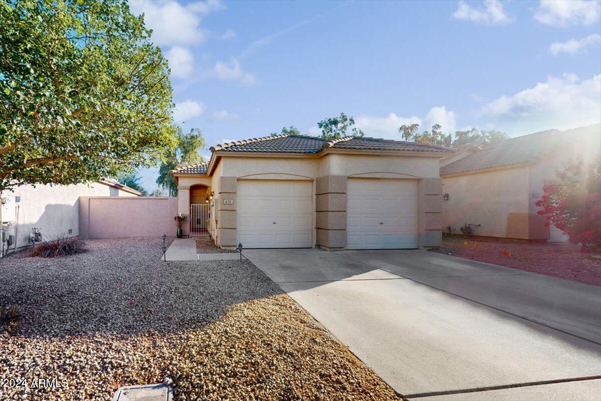 631 West Colt Road Chandler, AZ 85225 - Photo 55 of 56 Entry Sidewalk