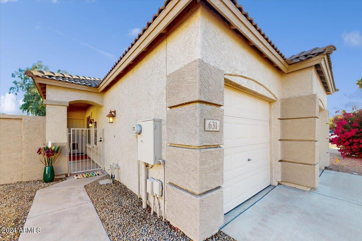 631 West Colt Road Chandler, AZ 85225 - Photo 8 of 56 View To Entry