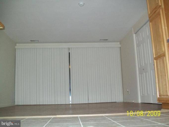 336 Suter Road Catonsville, MD 21228 - Photo 4 of 10 a view of a garage