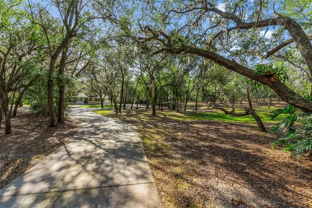 $649,900 | 5100 Griffin View Drive, Lady Lake, FL 32159