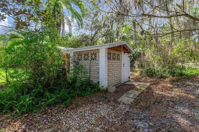 $649,900 | 5100 Griffin View Drive, Lady Lake, FL 32159