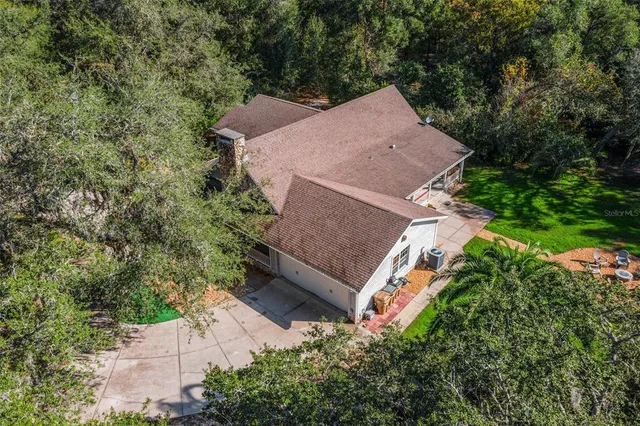 $649,900 | 5100 Griffin View Drive, Lady Lake, FL 32159