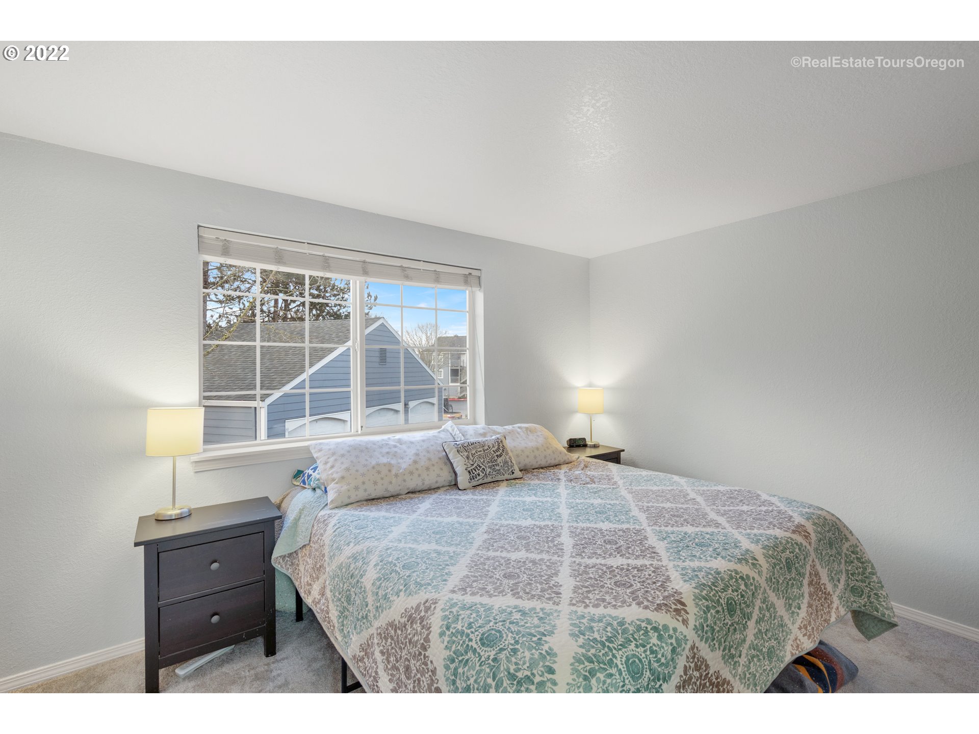 17548 Northwest Springville Road, Unit 1 Portland, OR 97229 - Photo 14 of 18 Gallery Image 14