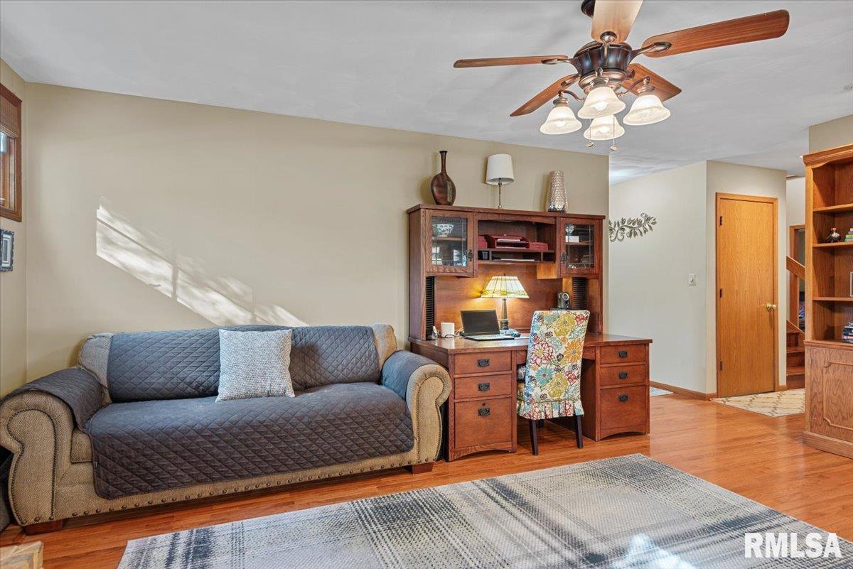 600 Tecumseh Trail Springfield, IL 62711 - Photo 25 of 55
