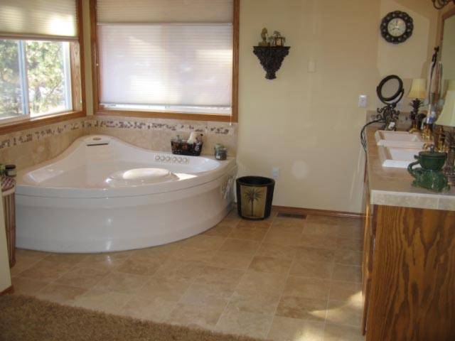 16811 North Austin Road Spokane, WA 99208 - Photo 7 of 9