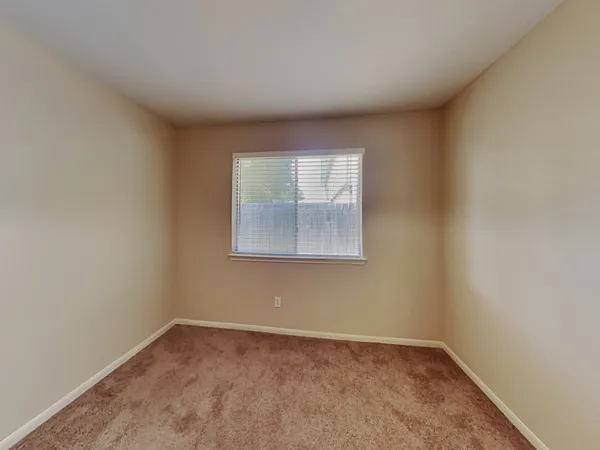 $1,810 | 18203 Gravenhurst Lane, Tomball, TX 77377