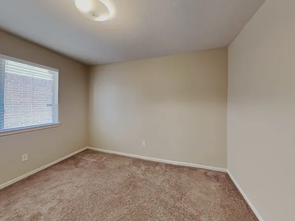 $1,810 | 18203 Gravenhurst Lane, Tomball, TX 77377