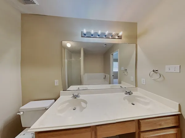 $1,810 | 18203 Gravenhurst Lane, Tomball, TX 77377