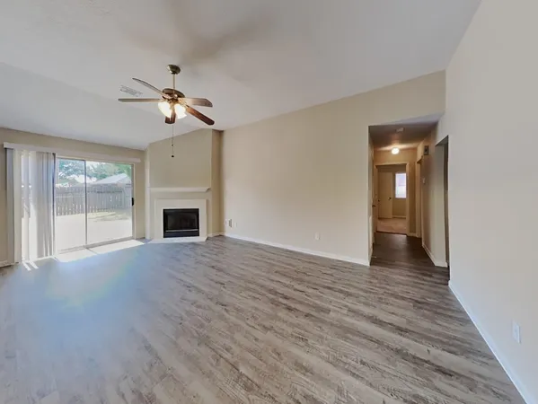 $1,845 | 18203 Gravenhurst Lane, Tomball, TX 77377