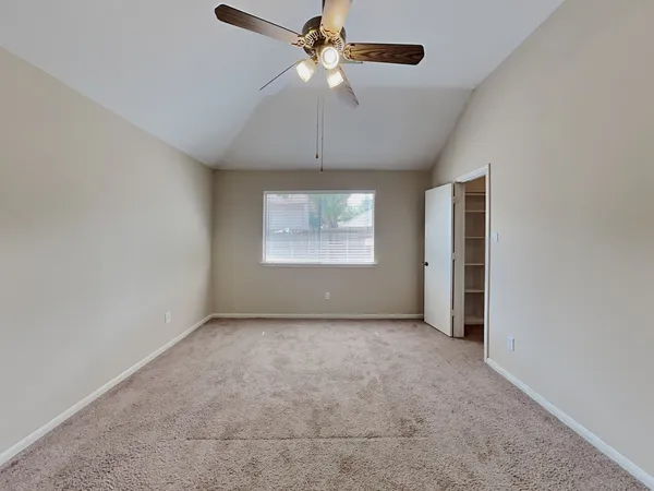 $1,810 | 18203 Gravenhurst Lane, Tomball, TX 77377