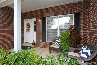 646 Castle Ridge Drive Ballwin, MO 63021 - Photo 2 of 37 Gallery Image 2