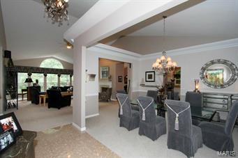 646 Castle Ridge Drive Ballwin, MO 63021 - Photo 5 of 37 Gallery Image 5