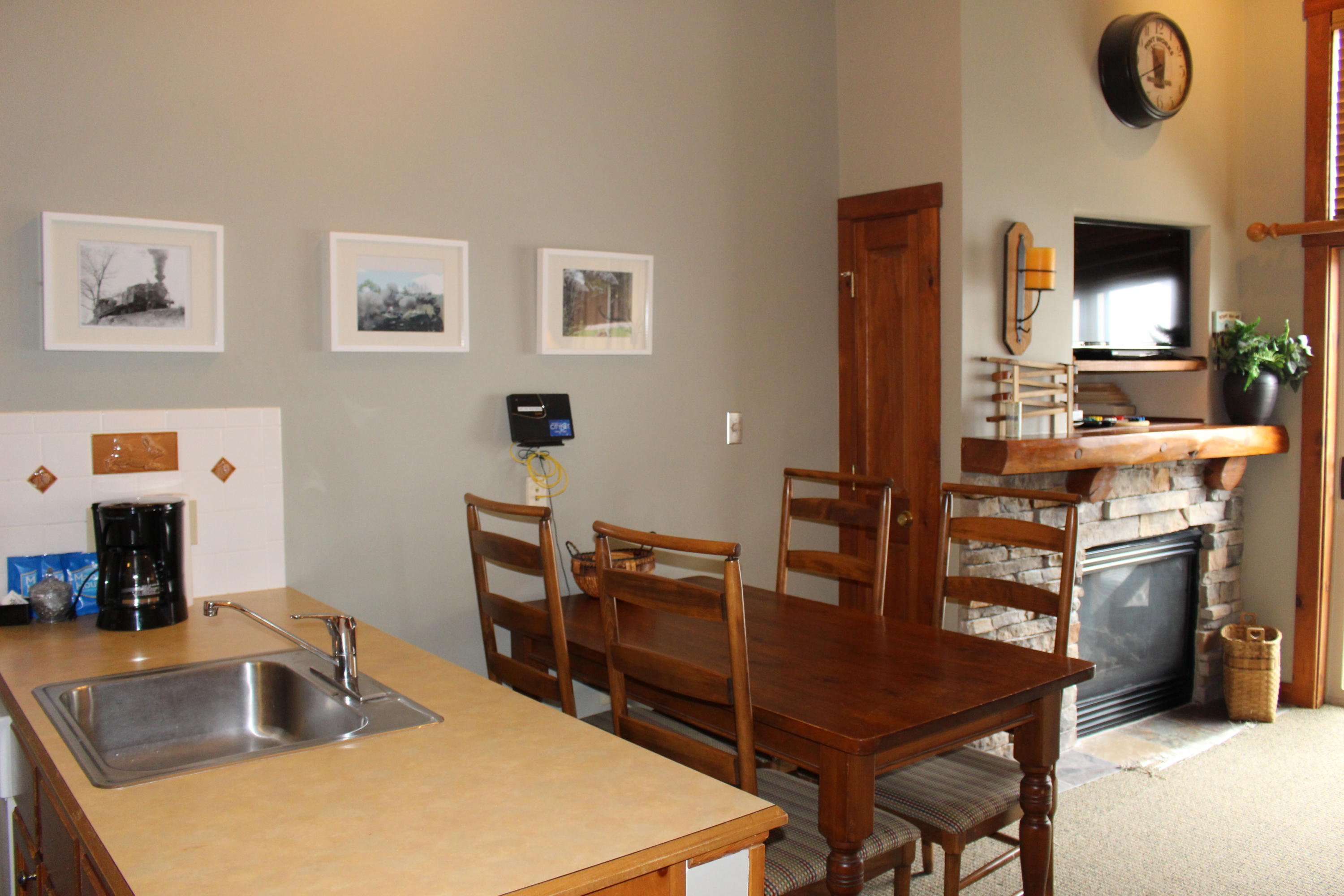 462 Rimfire Snowshoe, WV 26209 - Photo 8 of 14 Gallery Image 8