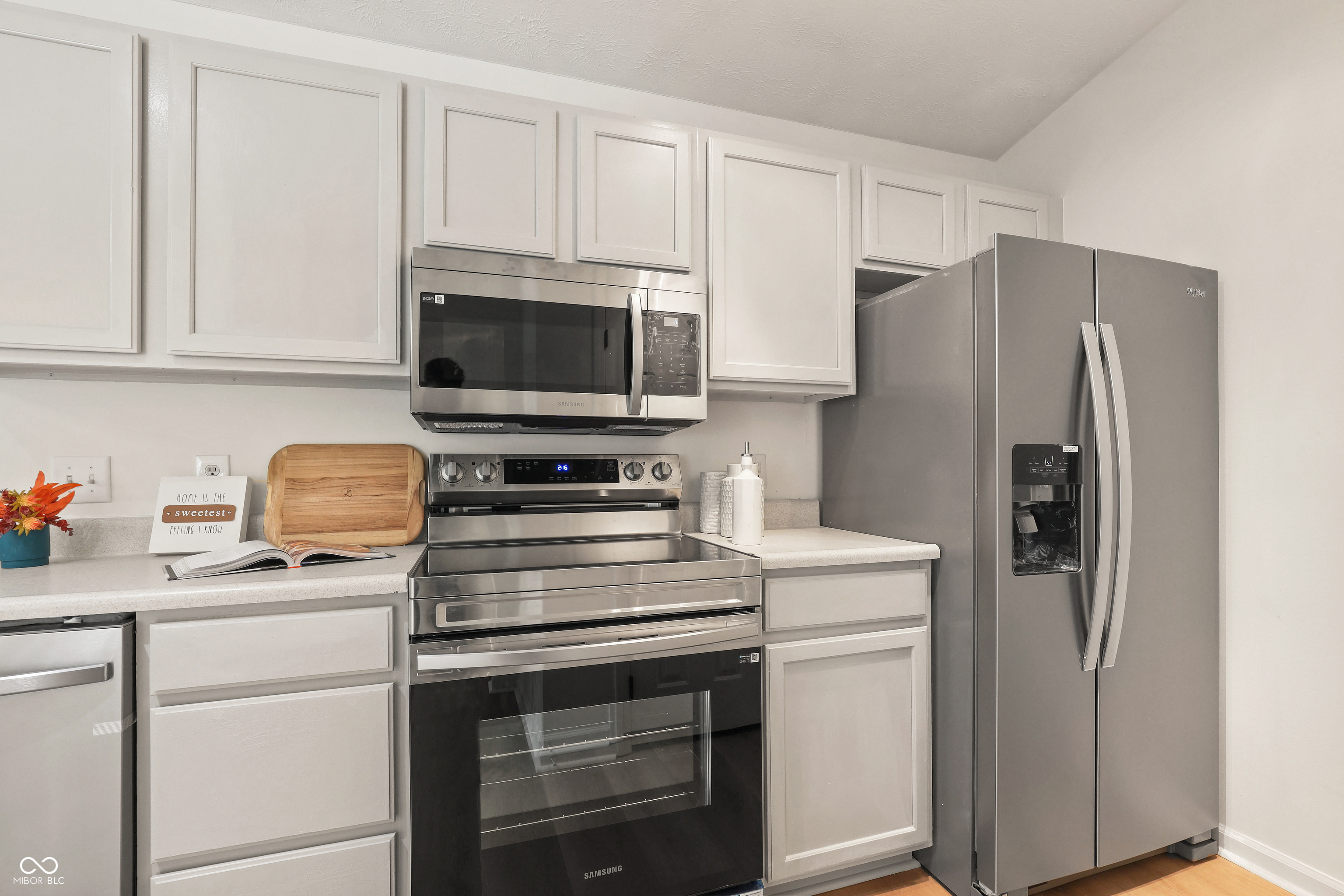 5003 Opal Ridge Lane, Unit 208 Indianapolis, IN 46237 - Photo 7 of 30
