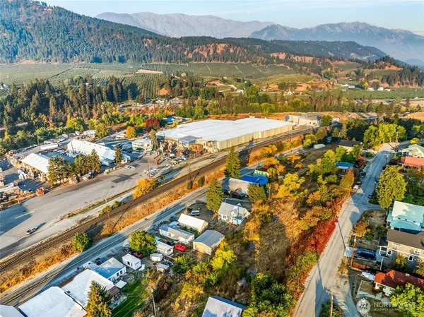 $100,000 | 18 High Street, Peshastin, WA 98847