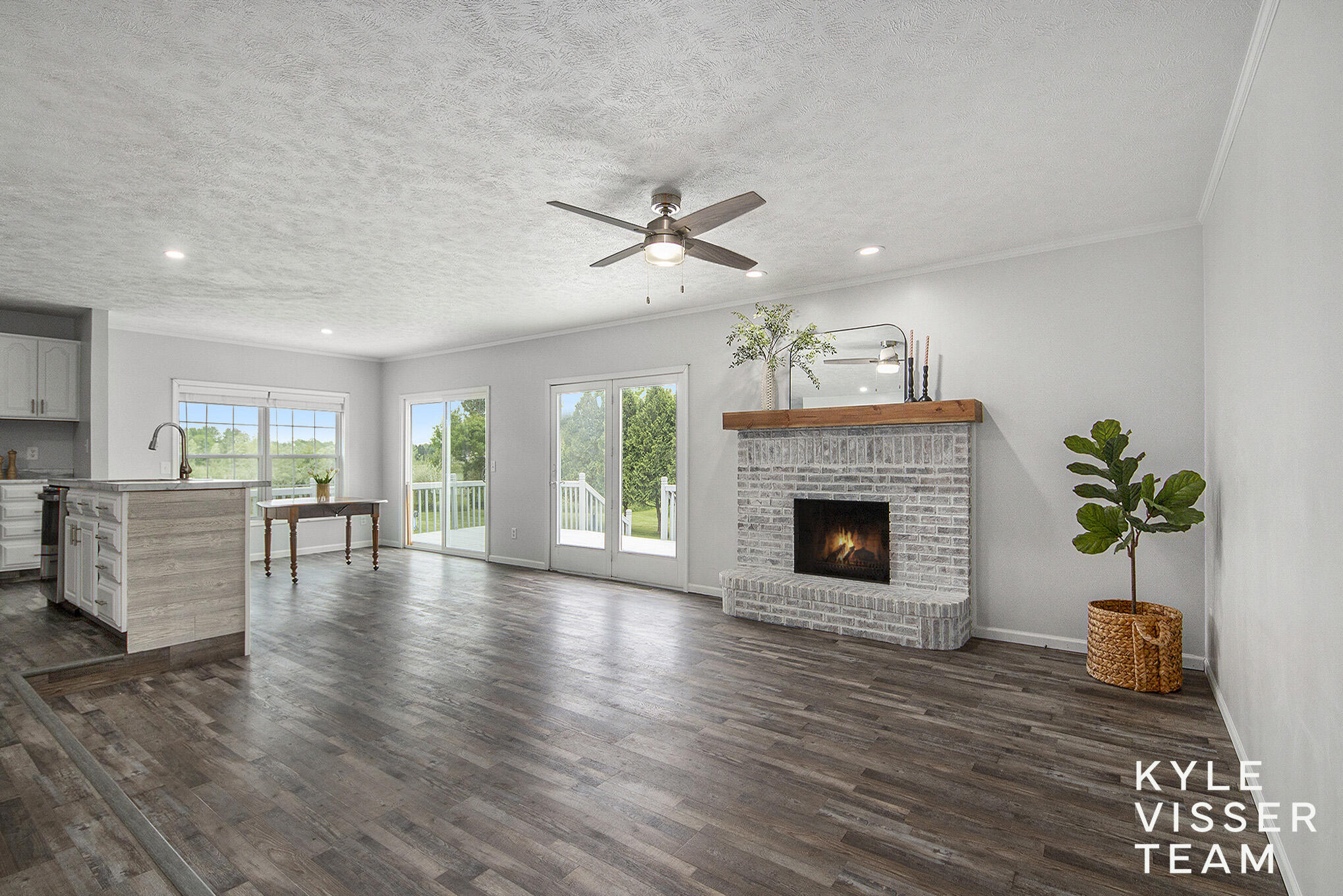 9020 5 Mile Road Northeast Ada, MI 49301 - Photo 11 of 42 Living Room