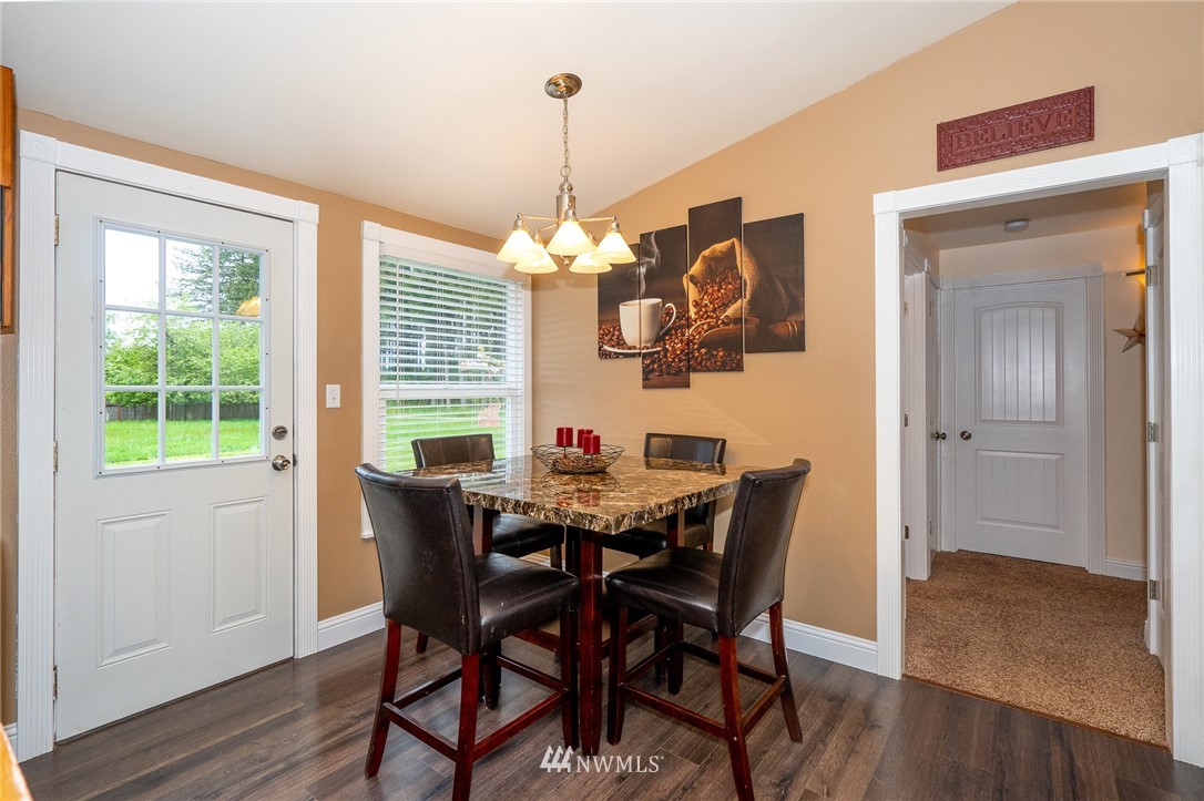 245 Kennicott Road Chehalis, WA 98532 - Photo 14 of 36