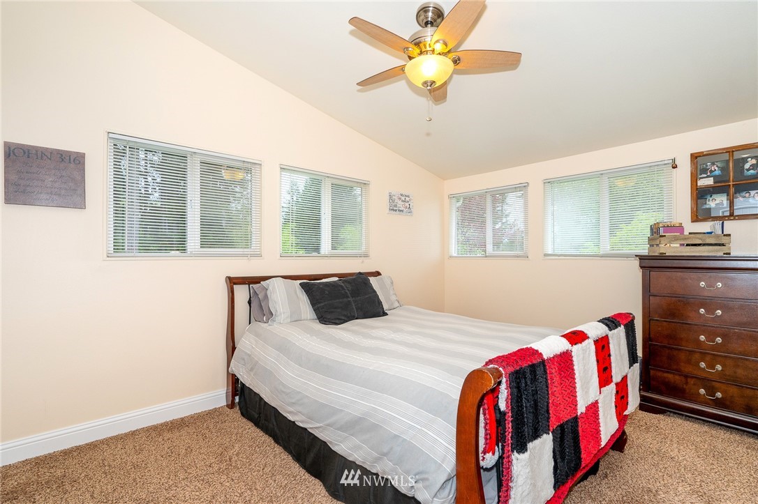 245 Kennicott Road Chehalis, WA 98532 - Photo 19 of 36