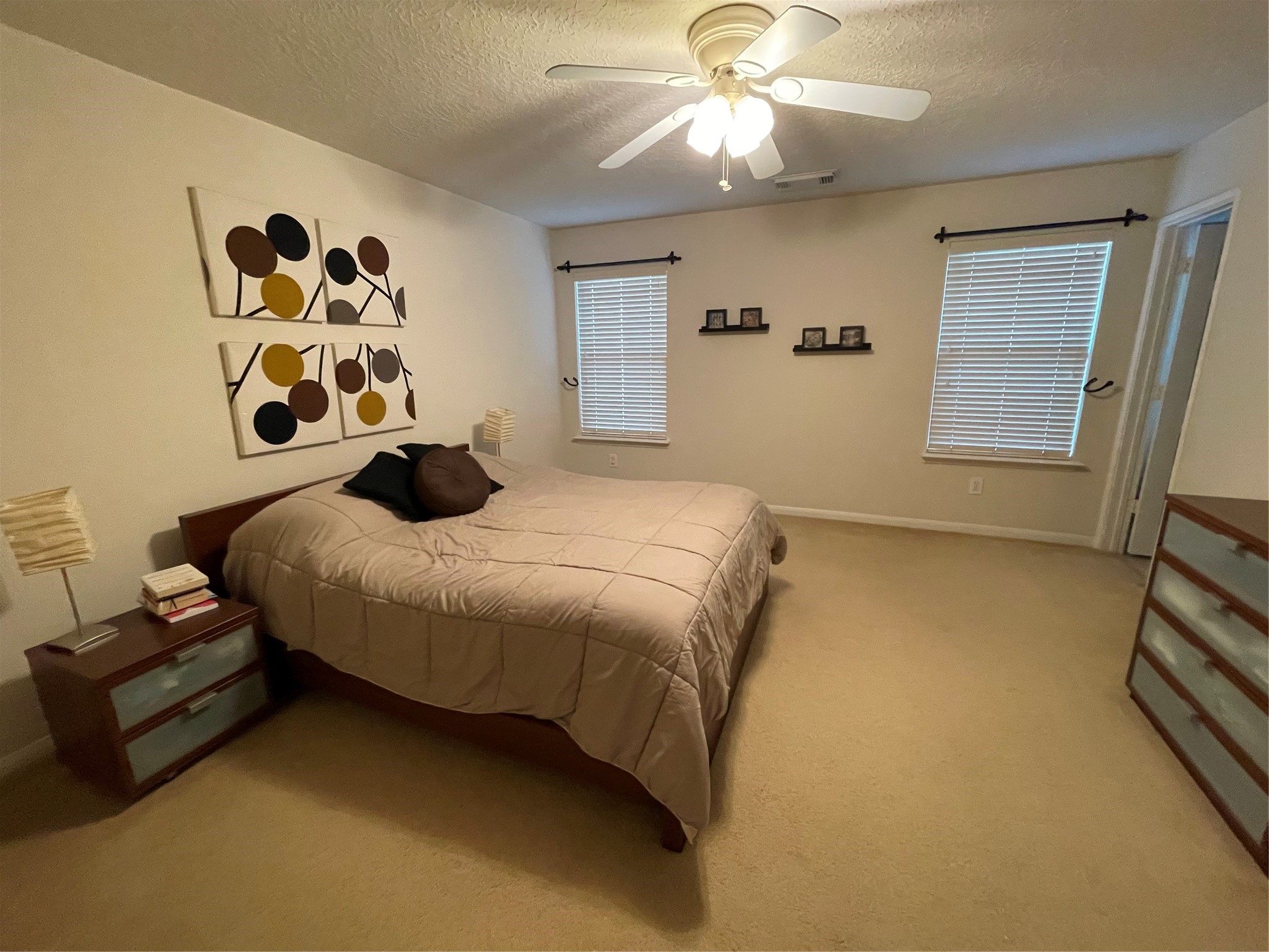 3310 Legends Wild Drive Spring, TX 77386 - Photo 18 of 40 a bedroom with a bed and a window