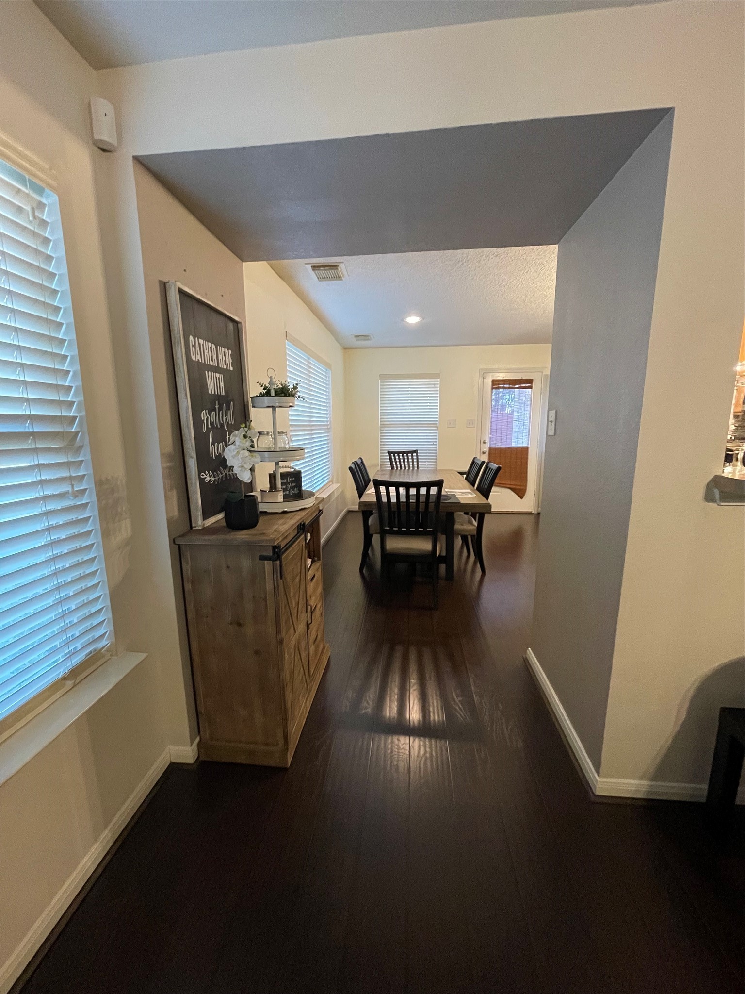 3310 Legends Wild Drive Spring, TX 77386 - Photo 10 of 40 a living room with furniture and a dining table