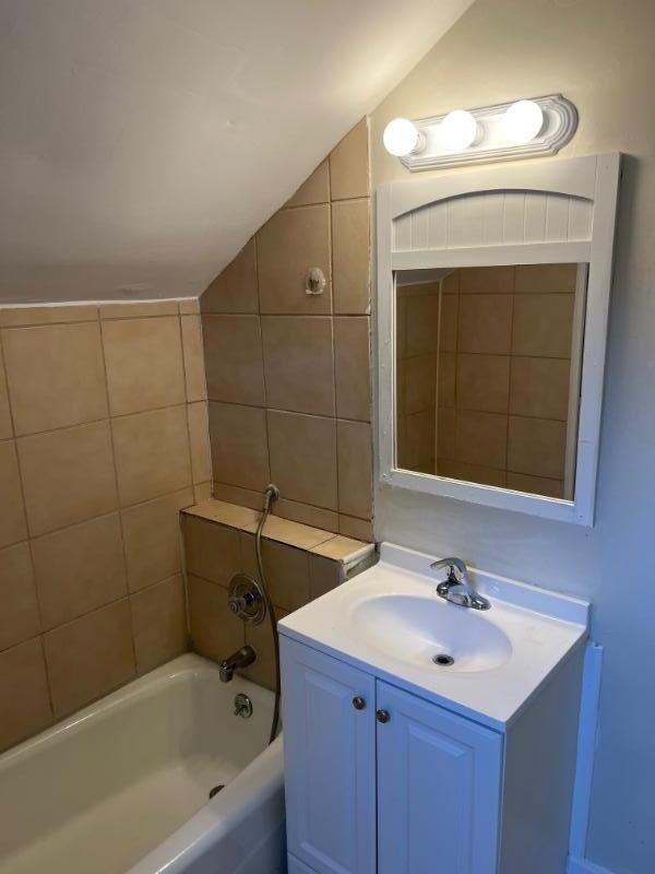 1702 Lincoln Street North Chicago, IL 60064 - Photo 6 of 13