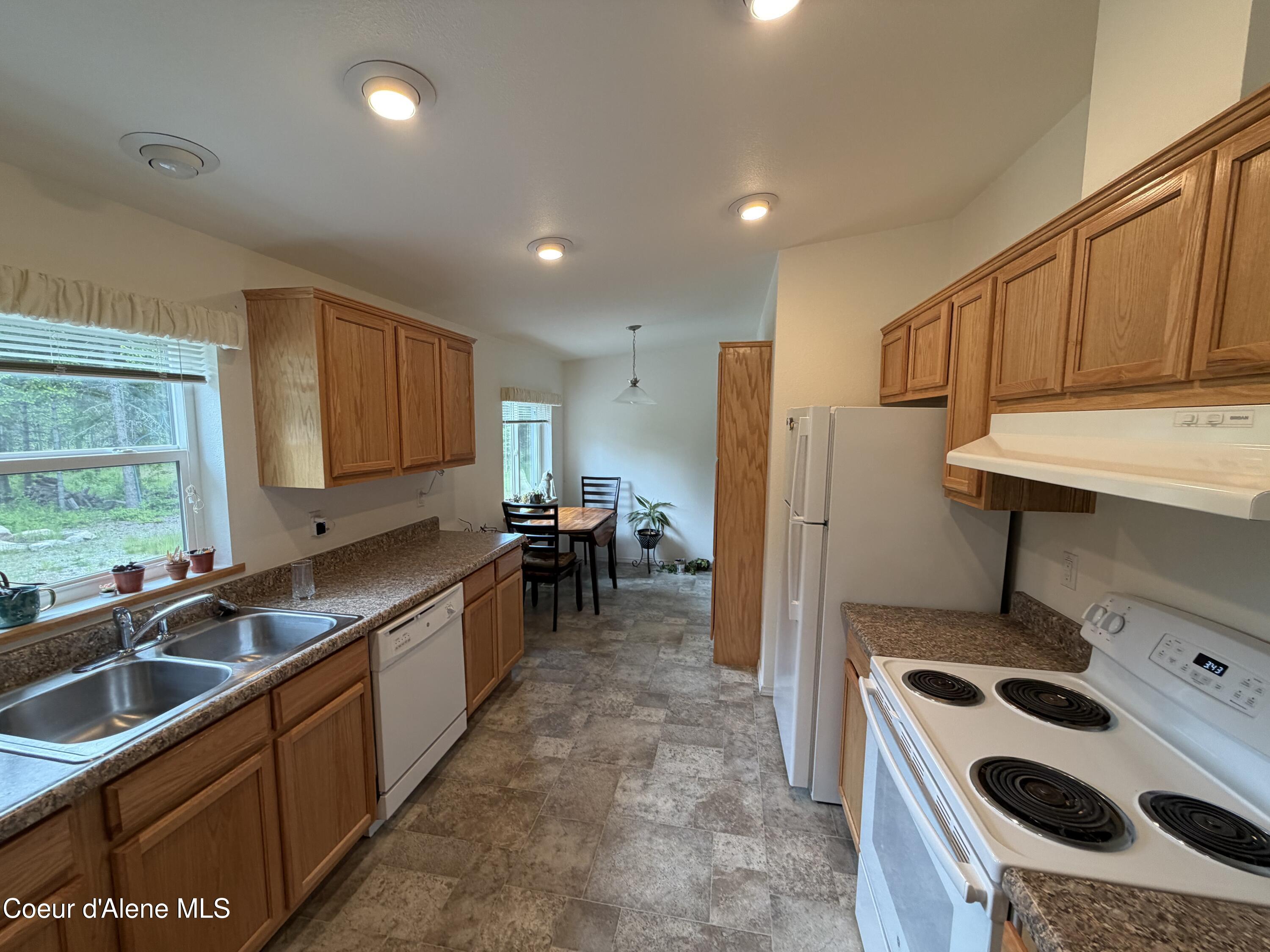 12572 East Parks Road Athol, ID 83801 - Photo 37 of 62 IMG_2533